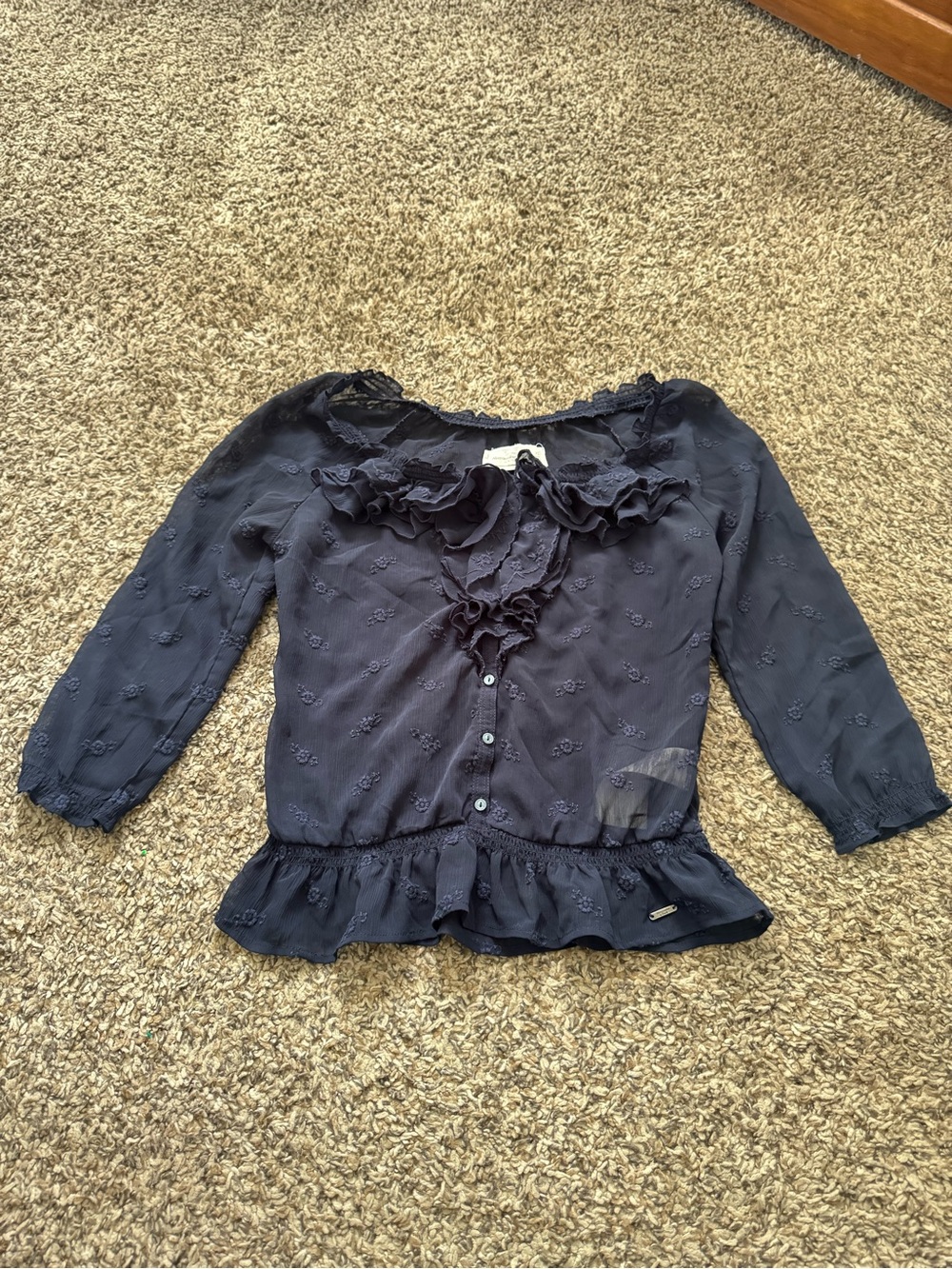 vintage Abercrombie & Fitch Navy Ruffle Button-Front Blouse in perfect condition